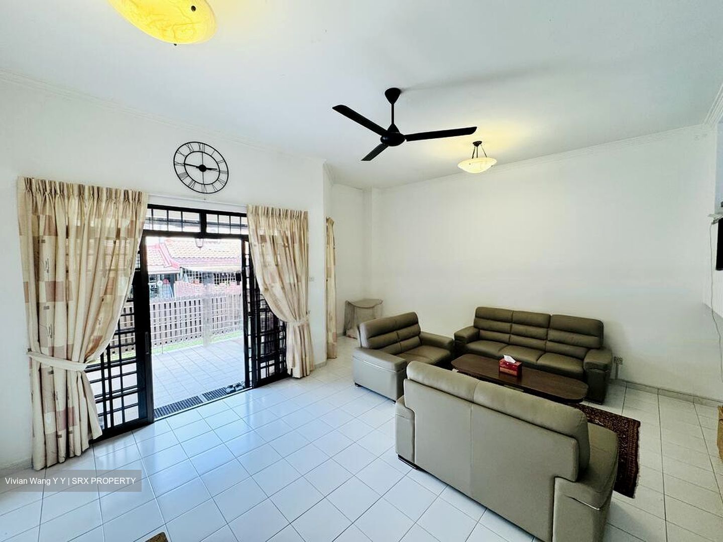 Thomson Park (D20), Terrace #459553521